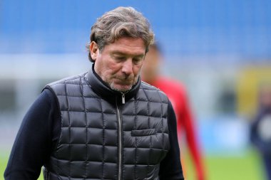 Milano, İtalya. 03 Ocak 2021. Fc Internazionale ve Fc Crotone arasındaki Serie A maçında Fc Crotone 'un baş antrenörü Giovanni Stroppa.