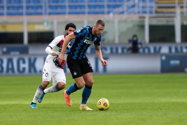Milano, İtalya. 03 Ocak 2021. Fc Internazionale ile Fc Crotone arasındaki Serie A karşılaşmasında Fc Internazionale 'den Milan Skriniar.