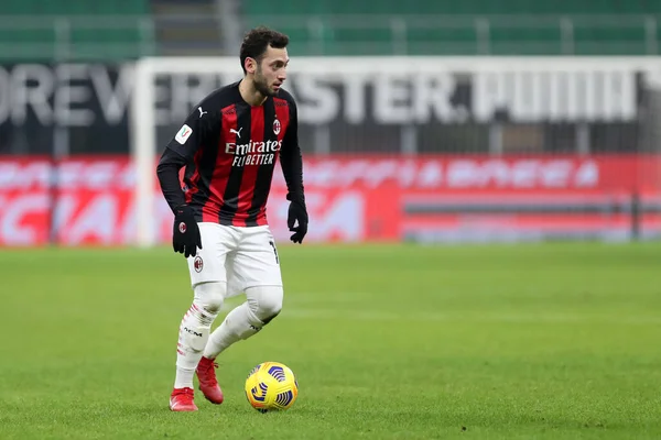 Milán Enero 2020 Hakan Calhanoglu Milan Durante Partido Coppa Italia —  Fotos de Stock