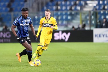 Bergamo, İtalya. 06 Ocak 2021. Atalanta Calcio 'dan Duvan Zapata, Atalanta Bergamasca Calcio ile Parma Calcio arasında oynanan A karşılaşmasında.
