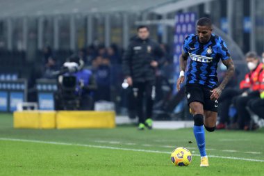 Milano, İtalya. 17 Ocak 2021. Fc Internazionale 'den Ashley Young Fc Internazionale ve Juventus Fc arasında oynanan A serisi maçında.