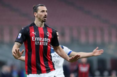 Milano, İtalya. 23 Ocak 2021 'de. Ac Milan 'dan Zlatan Ibrahimoviç, Ac Milan ile Atalanta Bergamasca Calcio arasında oynanan A karşılaşmasında.