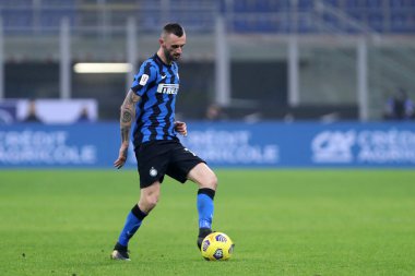 Milano, İtalya. 22. Fabruary 2021. Fc Internazionale takımından Marcelo Brozoviç, Coppa Italia yarı final maçında Fc Internazionale ile Juventus Fc..