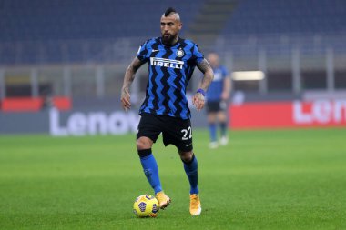 Milano, İtalya. 22. Fabruary 2021. Fc Internazionale 'den Arturo Vidal Coppa Italia yarı final ilk ayak maçında Fc Internazionale ve Juventus Fc.