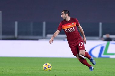 Torino, 06 Şubat 2021. Juventus Fc ile Roma arasında oynanan Serie A karşılaşmasında As Roma 'dan Henrikh Mkhitaryan 