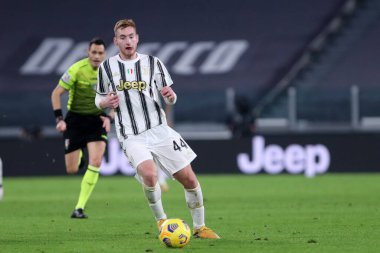 Torino, İtalya. 09. Piyade 2021. Juventus Fc takımından Dejan Kulusevski, Juventus Fc ve Fc Internazionale arasında oynanan Coppa Italia yarı final karşılaşmasında.