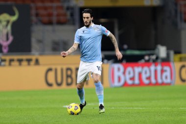 Milano, İtalya. 14 Şubat 2021. Serie A maçında Ss Lazio 'dan Luis Alberto Fc Internazionale ve Ss Lazio arasında.