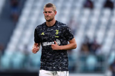Torino, 14 Ağustos 2021. Juventus Fc 'den Matthijs de Ligt Juventus Fc ve Atalanta Bergamasca Calcio arasındaki dostluk maçı sırasında .