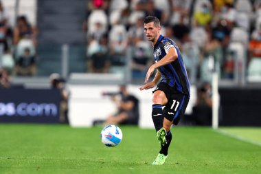Torino, 14 Ağustos 2021. Atalanta Bergamasca Calcio 'dan Remo Freuler Juventus Fc ve Atalanta Bergamasca Calcio arasındaki dostluk maçı sırasında .
