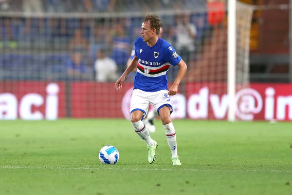 Cenova, İtalya. 23 Ağustos 2021. Uc Sampdoria takımından Mikkel Damsgaard, Uc Sampdoria ve Ac Milan arasında oynanan Serie A karşılaşmasında.
