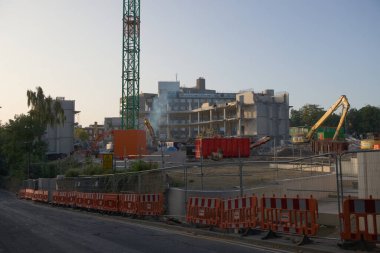 SHEFFIELD, UNITED KINGDOM, 17th September, 2020: Rear view of sheffield uni social science hub demolition, from Northumberland road looking south clipart