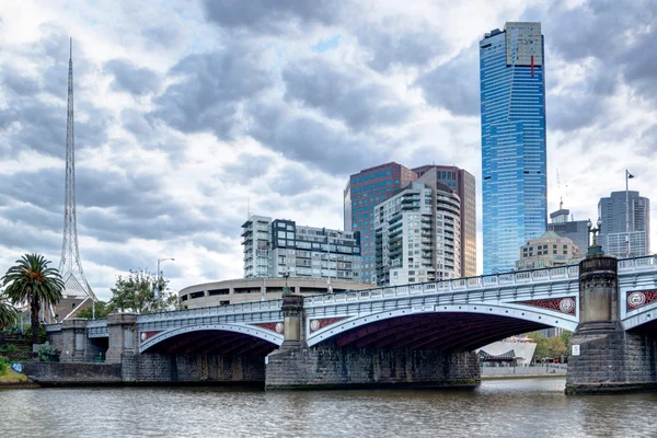 Princes Köprüsü ve Melbourne Cbd southbank — Stok fotoğraf