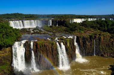Arjantinli yan Iguassu Falls