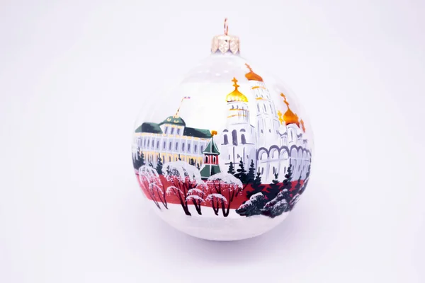 Moscow Russia January 2020 Christmas Ball Painted Snow Covered Moscow — Stock Photo, Image