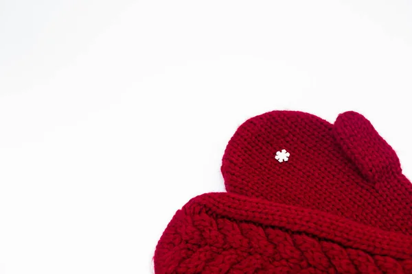 Knitted Red Mittens One White Snowflake White Background Isolated Concept — Stock Photo, Image