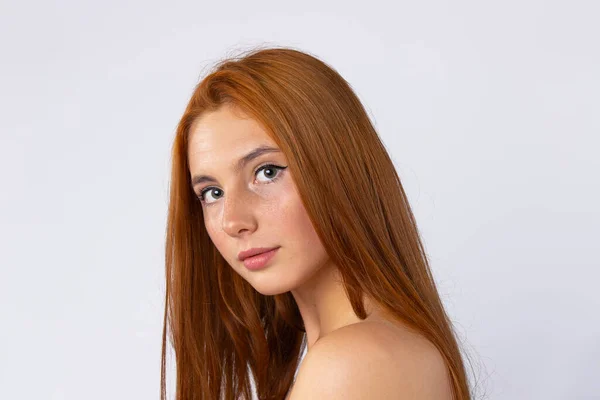Portrait Red Haired Girl Long Hair Long Hair Posing Camera — Stock Photo, Image