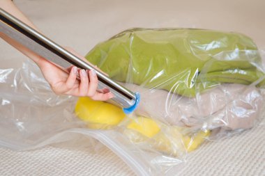 Elbiseler için süpürge torbası, elektrik süpürgesi. vakum giysi deposu sıkıştırılmış paket