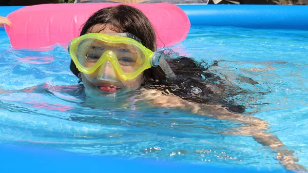 Child Goggles Diving Girl Pool — Stock Photo, Image