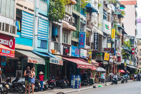 Chi Minh City Wietnam 2020 Kolorowe Perspektywy Jednej Głównych Ulic — Zdjęcie stockowe