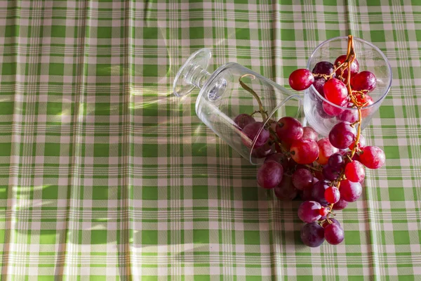 Rote Trauben Große Trauben Von Früchten Frisches Und Schmackhaftes Einfaches — Stockfoto