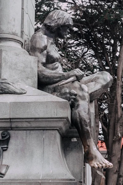 Punta Arenas Chile April 2019 Άγαλμα Του Ferdinand Magellan Στην — Φωτογραφία Αρχείου