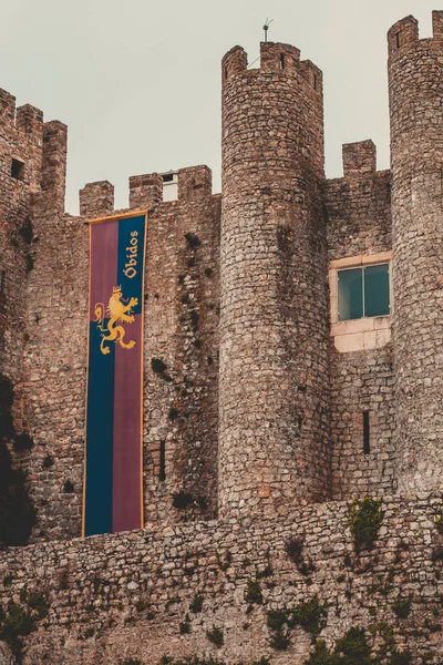 Obidos Portugal 2020 Souvenirläden Und Bunte Gassen Der Mittelalterlichen Portugiesischen — Stockfoto