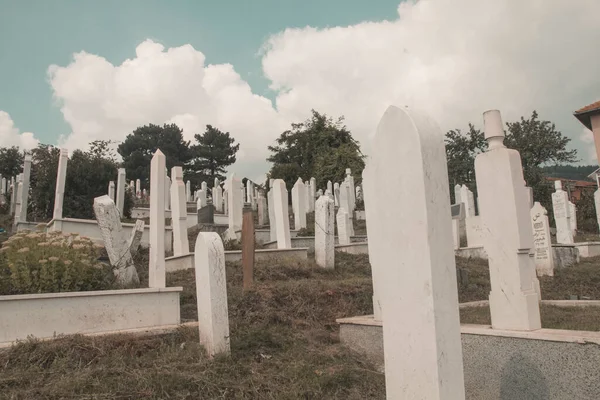 Сараево Бошния Герцеговина Мусульманское Кладбище Посвященное Жертвам Боснийской Войны Сараево — стоковое фото