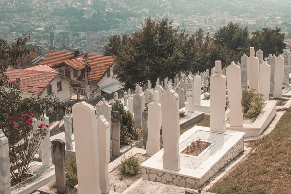 Sarajevo Bosnie Herzegovina Muslimský Hřbitov Věnovaný Obětem Bosenské Války Sarajevu — Stock fotografie