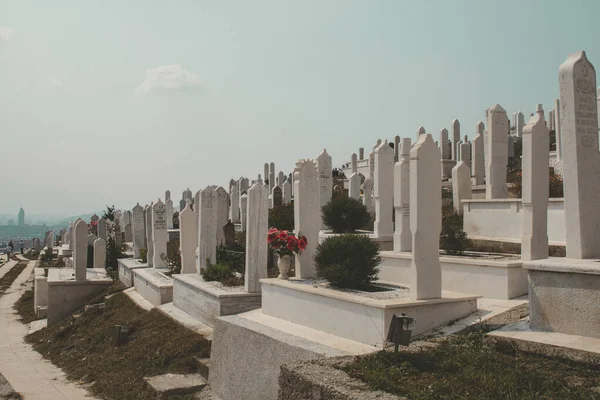 Sarajevo Bosnia Herzegovina Cemitério Muçulmano Dedicado Vítimas Guerra Bósnia Sarajevo — Fotografia de Stock