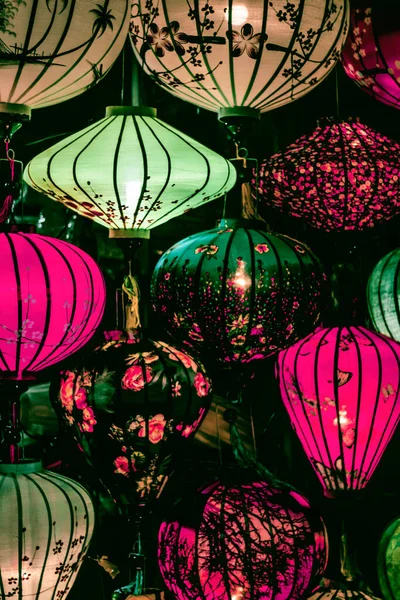 Strahlend Schöne Und Farbenfrohe Traditionelle Laternen Hoi Vietnam Ort Berühmt — Stockfoto