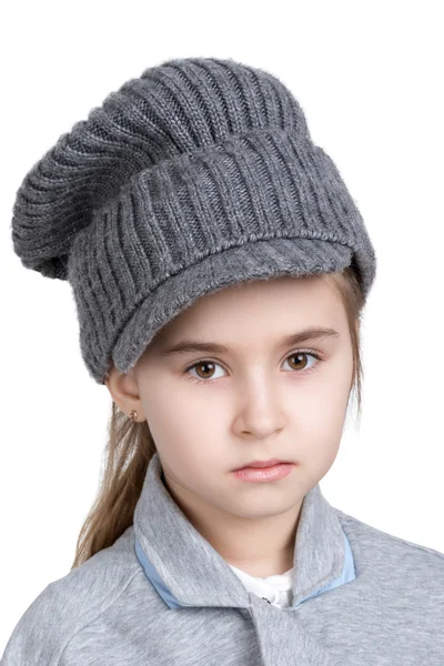 Retrato de una chica en sombrero de invierno — Foto de Stock