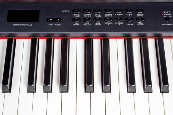 Teclas de sintetizador de piano digital — Fotografia de Stock