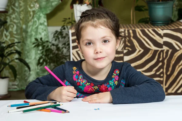 Retrato de desenho linda menina — Fotografia de Stock