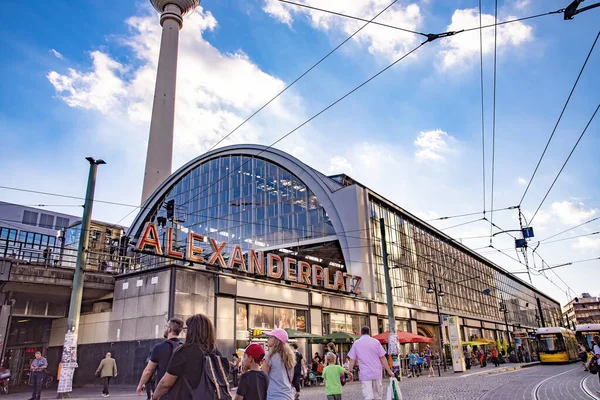 Alexanderplatz Duży Plac Publiczny Węzeł Komunikacyjny Centralnej Dzielnicy Mitte Berlinie — Zdjęcie stockowe