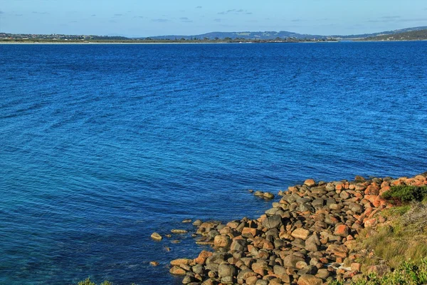 Albany vista para o oceano ao longo do King George Sound — Fotografia de Stock