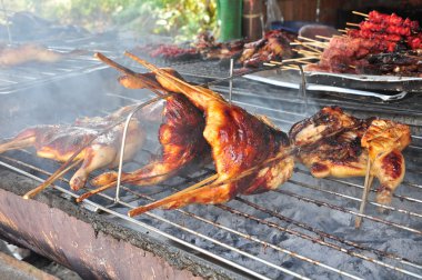 Ocakta tavuk kavurma