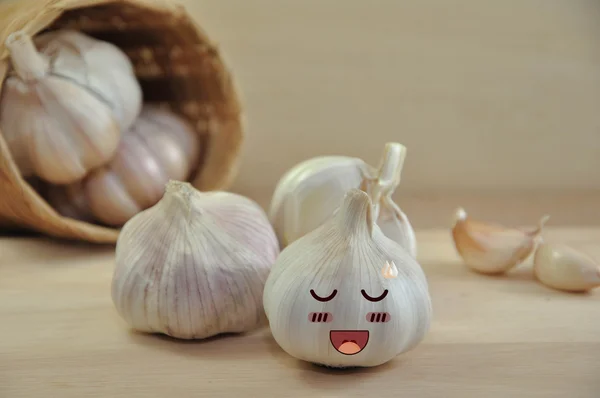 Uykuda ifade sarımsak.