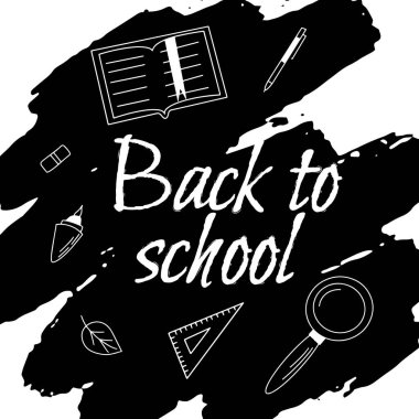 Okul satışı afişi, poster arkaplanı. El çizimi harfler ve desenli arka plandaki çok renkli kalemlerin karalamaları. İndirim etiketleri, el ilanları ve alışveriş için düzenleme.