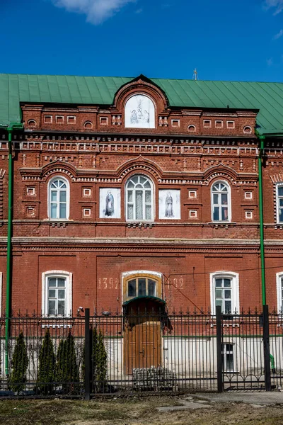 Gyllene Torn Och Antika Arkitektoniska Lösningar Trinity Sergievskaya Lavra Sergiev — Stockfoto