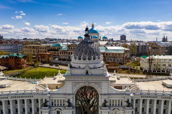 Una Vista Panoramica Dei Bellissimi Edifici Architettonici Delle Soluzioni Del — Foto Stock