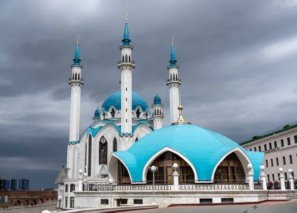 Mosquée Bleue Dans Vieux Kremlin Kazan Contre Ciel Gris — Photo