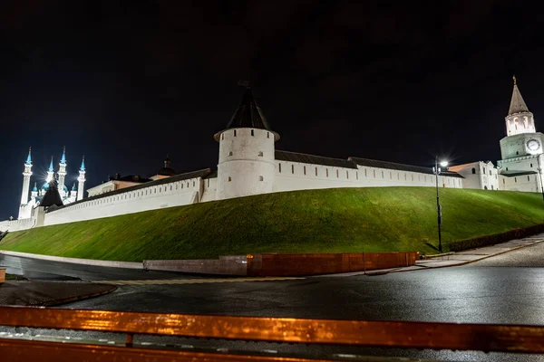 Vue Sur Ville Des Vieilles Églises Kremlin Monastère Kazan Nuit — Photo