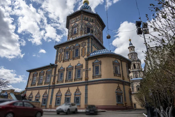 Vistas Ciudad Las Antiguas Iglesias Del Kremlin Monasterio Ciudad Kazán —  Fotos de Stock