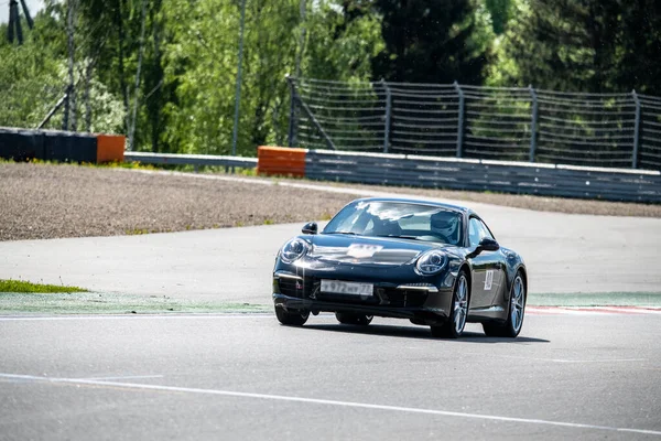 Voitures Sport Course Sur Piste Course Autodrome Par Une Journée — Photo