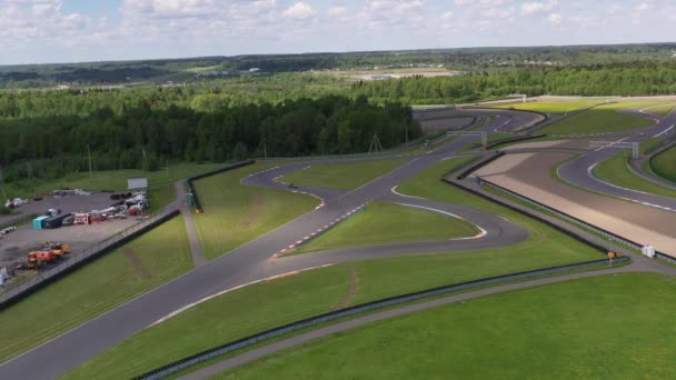 Una Vista Panorámica Del Ódromo Para Correr Coches Deportivos Antes — Vídeos de Stock