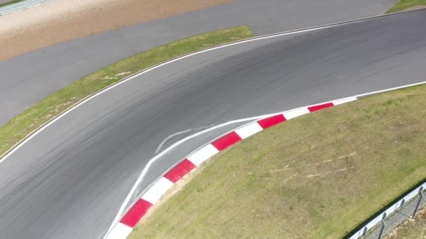 Una Vista Panorámica Del Ódromo Para Correr Coches Deportivos Antes — Vídeos de Stock