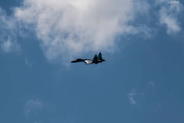 Voos Grupo Demonstração Aeronaves Combate Modernas Show Aeroespacial Maks Zhukovsky — Fotografia de Stock