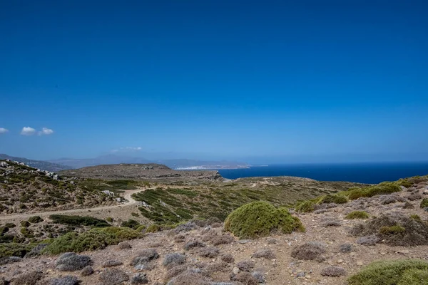 Tipico Paesaggio Rurale Con Ulivi Montagne Mare Creta — Foto Stock