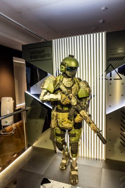 Tarihin farklı dönemlerinde bir Rus askerinin askeri üniforması