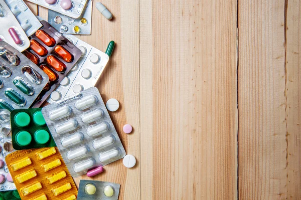 Tabletter piller kapslar i ett Blister förpackning — Stockfoto